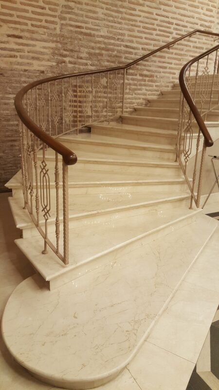 Burdur Bej Mermerin Modern Mimari Ve İç Mekan Tasarımındaki Kullanımı 4 20191022 114702 - efesus home