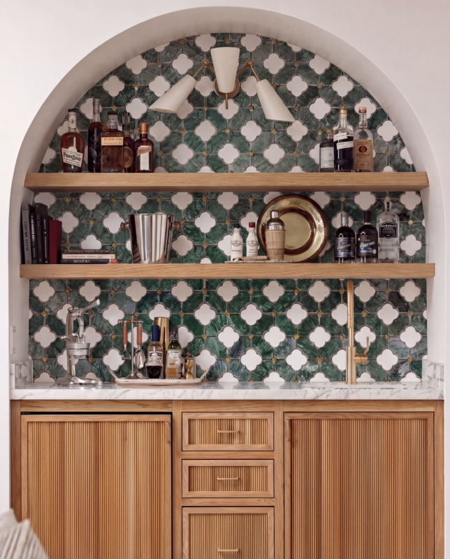 hf 20260414 121244 2f6eba92 44e5 4289 a595 cfba989f7e6f 1 - efesus home