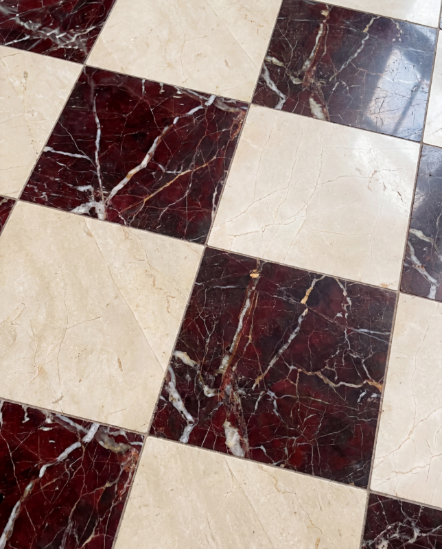 Rosso Levanto Mermer Ile Desenli Zeminlerden Mobilyalara 5 hf 20260505 071805 3162b873 e457 4129 86bf ddc64efd931b 1 - efesus home